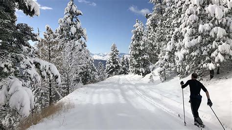 Winter Sports at Lolo Pass (U.S. National Park Service)