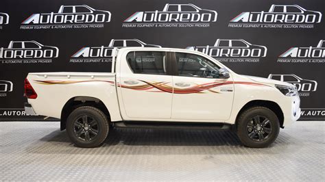 TOYOTA HILUX - Autoredo