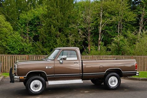 Dodge Power Ram W Le Reg Cab Bed X Pickup Truck