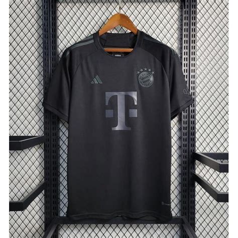 Bayern de Munique Camisa 23 24 Edição Fã Preta Edição Especial Camisa