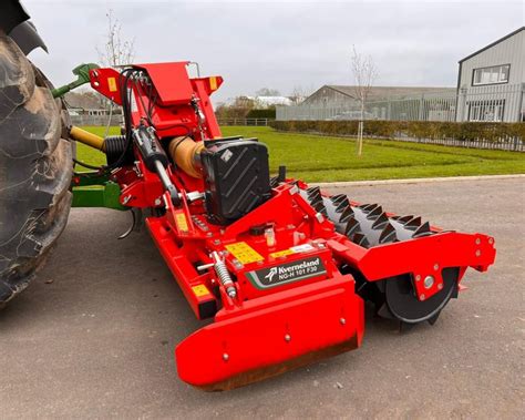 KVERNELAND NGH 401 4m HYD FOLDING POWER HARROW Online Shop Irelands Group