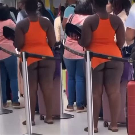 Lady Butt Naked On A Waiting Line At The Airport Video