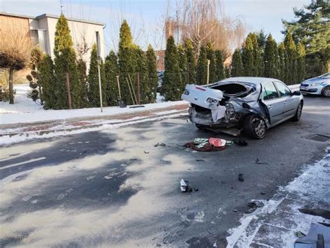 Niebezpiecznie Na Skrzy Owaniu Ulic Zachodniej I Pomorskiej W Pleszewie