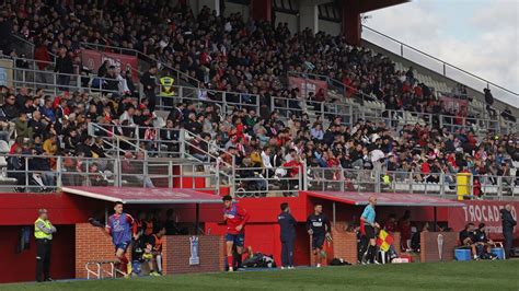 Algeciras Cf Pontevedra Cf Primera Rfef Fotos De La Afici N En El