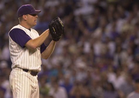 Curt Schilling in Baseball Hall of Fame a dilemma for Diamondbacks