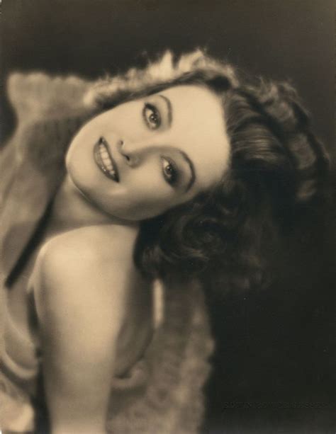 Gorgeous Portrait Photos Of Classic Beauties By Edwin Bower Hesser