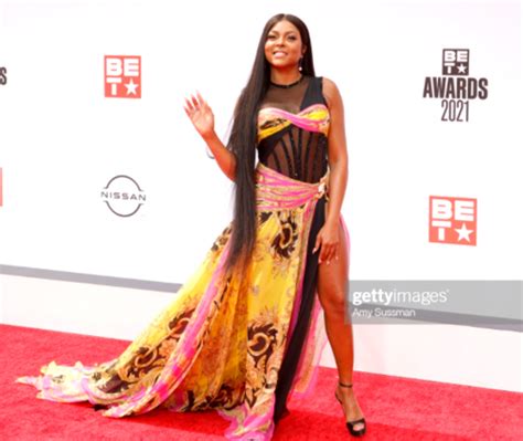 Taraji P Henson Sparkles On The Bet Awards Show In A Zuhair Murad