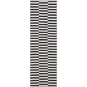 Safavieh Montauk Ivory Black Ft X Ft Striped Area Rug Mtk D