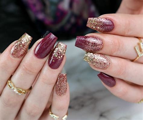 Rose Gold Manicure Ideas To Experiment With