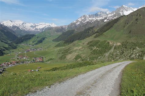 MTB in Disentis Sedrun schönsten Touren für Mountainbiker