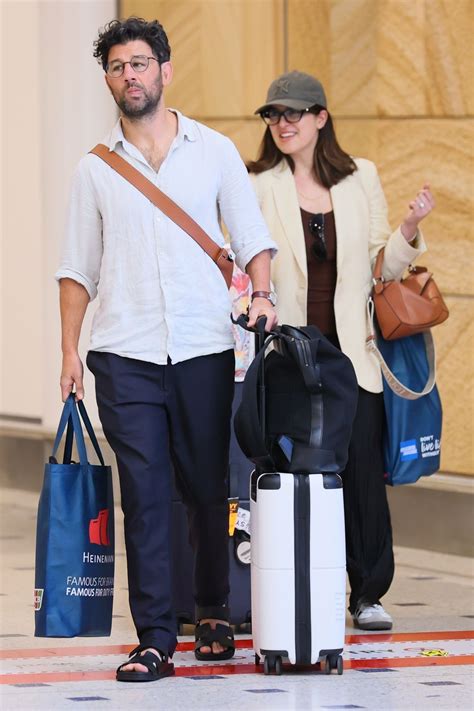 SARAH ABO and Cyrus Moran Arrives at Sydney Airport 08/27/2023 – HawtCelebs