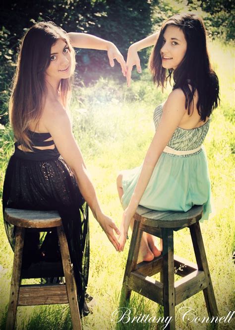 25 Best Friend Photo Shoot Ideas Musely