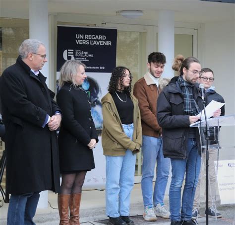 Montbard Le Lyc E Eug Ne Guillaume Par De La Devise R Publicaine