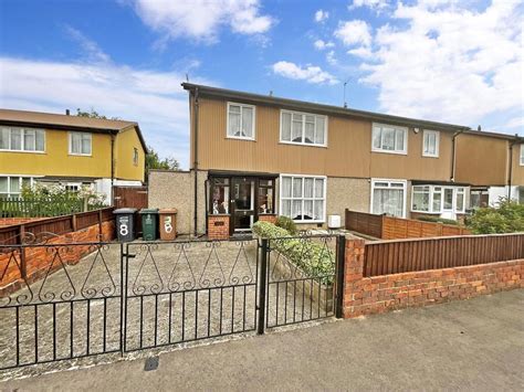 Kingsley Avenue Dartford Kent 3 Bed Semi Detached House £300 000