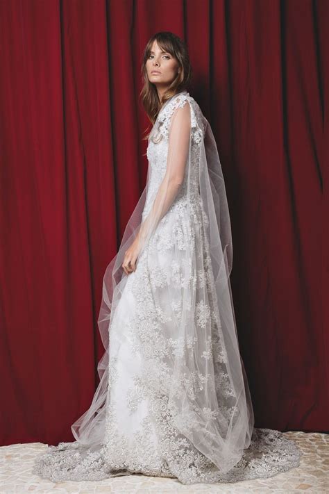 Jessiann Gravel Wears Natalia Canalli Bridal Vestido De Noiva