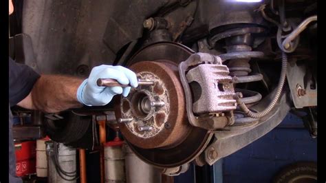 Replace Rear Brakes Rotors And Pads Hyundai Santa Fe Youtube