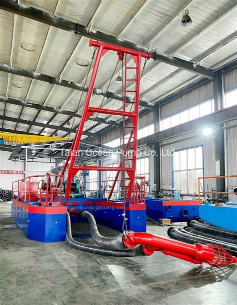 High Performance Sand Dredging Boat Equipment Sand Excavating Dredger