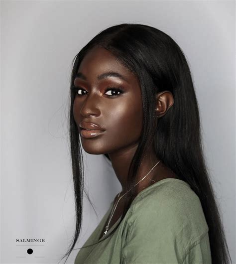 Pin By Jon On Voluptuosa Dark Skin Beauty Beautiful Dark Skin