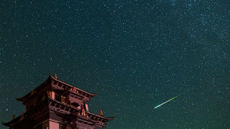 Dazzling Photos Of The Perseid Meteor Shower Crumpe