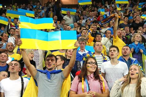 Ukrainian football team supporters – Stock Editorial Photo © karnizz ...