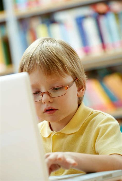 Should Australian schools ban homework?