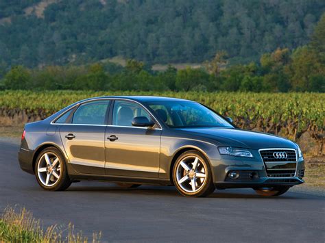 Car in pictures – car photo gallery » Audi A4 Quattro Sedan 3.2 USA 2007 Photo 01