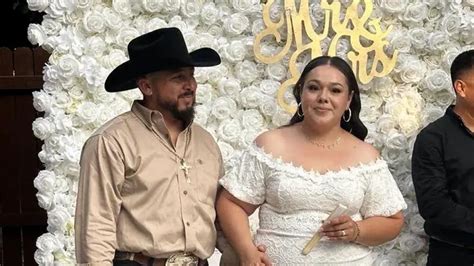 Hombres Armados Irrumpen En La Boda De Una Pareja Latina Y Le Disparan