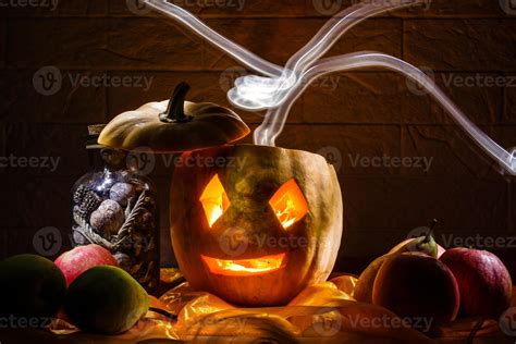 Funny face pumpkin 17026947 Stock Photo at Vecteezy