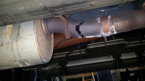 Broken Exhaust Question The Hull Truth Boating And Fishing Forum