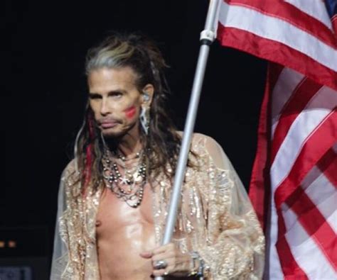 Not Cias Steven Tyler Indiciado Em Processo De Abuso Sexual