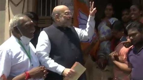 Amit Shah Holds Door To Door Campaign In Kanyakumari After Temple Visit