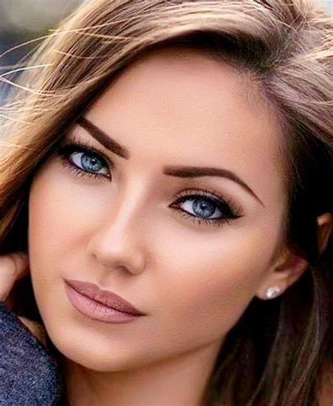 Стильный лук для мамы на 1 сентября Новости моды Beauty Girl