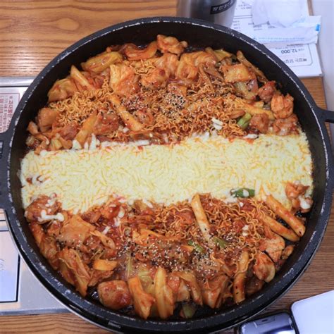 홍대맛집 장인닭갈비 홍대점 방문 후기 강력한 홍대점심맛집 네이버 블로그