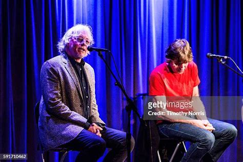 Jody Stephens Photos Et Images De Collection Getty Images