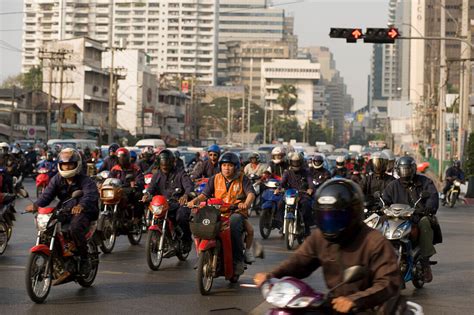 Traffic Jam At Sukhumvit Road Bangkok License Image 70055668