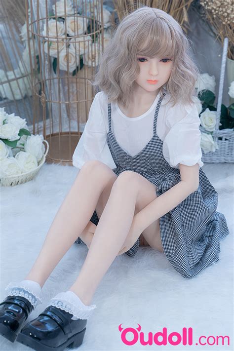 Cute Realistic Flat Chested Mini Sex Doll Yasmin 140CM