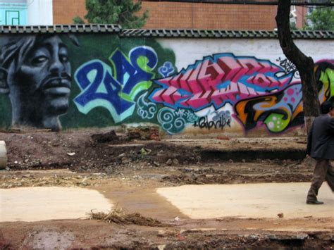 Murals About Tupac