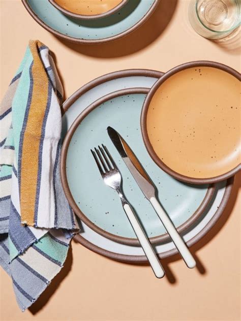 12 Best Sustainable Dinnerware Brands 2024