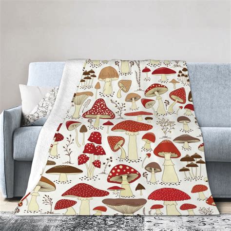 Ocsxa Flannel Fleece Cartoon Mushrooms Print Throw Blanket Lightweight