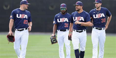 Team USA gathers for first World Baseball Classic workout