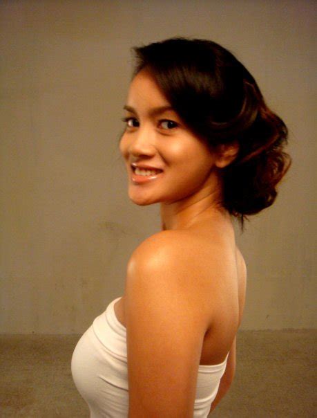 10 Hot Sexy Astrid Satwika Bikini Pics