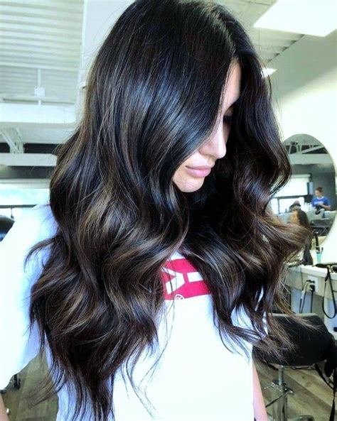 Pin By Lu Camandaroba On Pelo Ideias Dark Brunette Hair Balayage