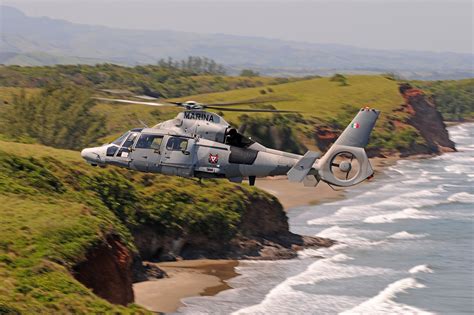 Airbus Helicopters livre les derniers Panther commandés par la marine
