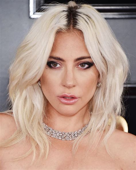 The Best Beauty Looks From The GRAMMYs Red Carpet 2019 Lady Gaga Hair