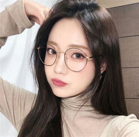 Pin By Daeb On Pin Buatan Anda In 2024 Ulzzang Glasses Ulzzang