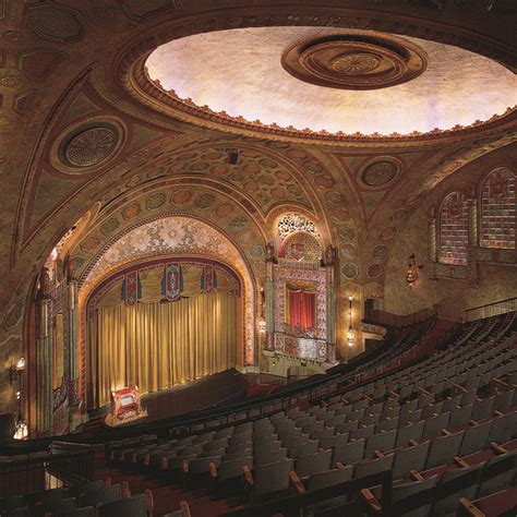 Birmingham: Alabama Theatre Interior - Design200