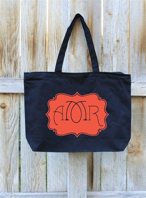 Items similar to Personalized Monogrammed Zipper Tote Bag - 12 Styles/5 ...