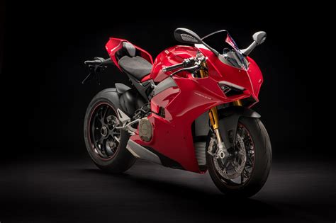 Download Ducati Motorcycle Vehicle Ducati Panigale V4 4k Ultra Hd Wallpaper