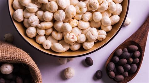 Makhana 30 Amazing Health Benefits Of Makhana मखाना Bakaasur The