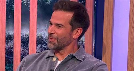 Bbc The One Show S Gethin Jones Forced To Apologise As Guest Swears